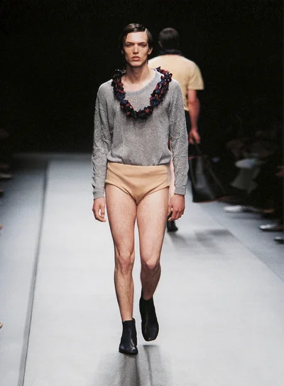 Look 25